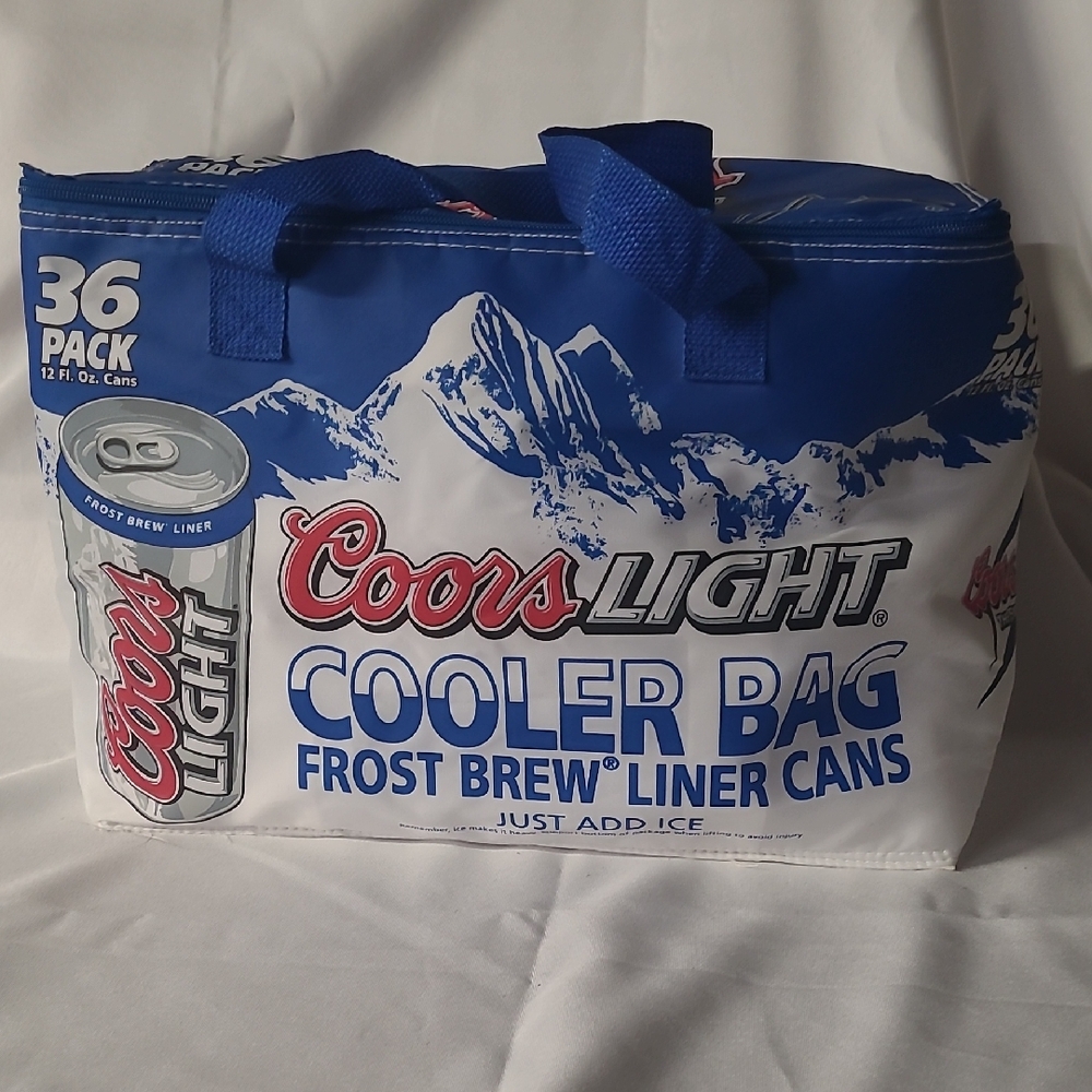 Blue and White Cooler Bag (101)